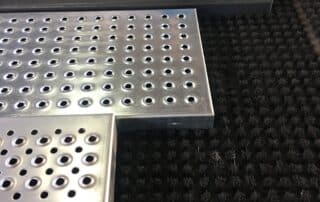 Stopnie metalowe
